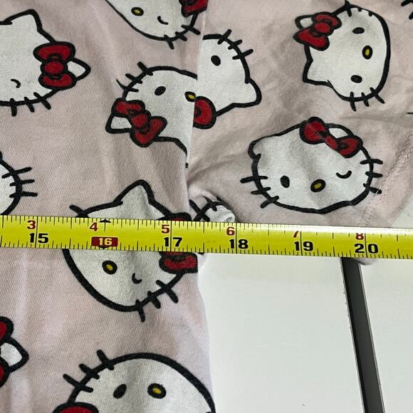Sanrio Pink Hello Kitty Crop Tee- Womens Size Large - Picture 5 of 6